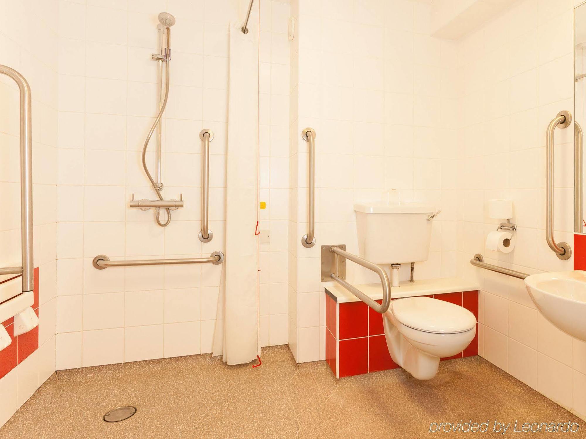 Ibis Budget London Heathrow T5 Slough Luaran gambar